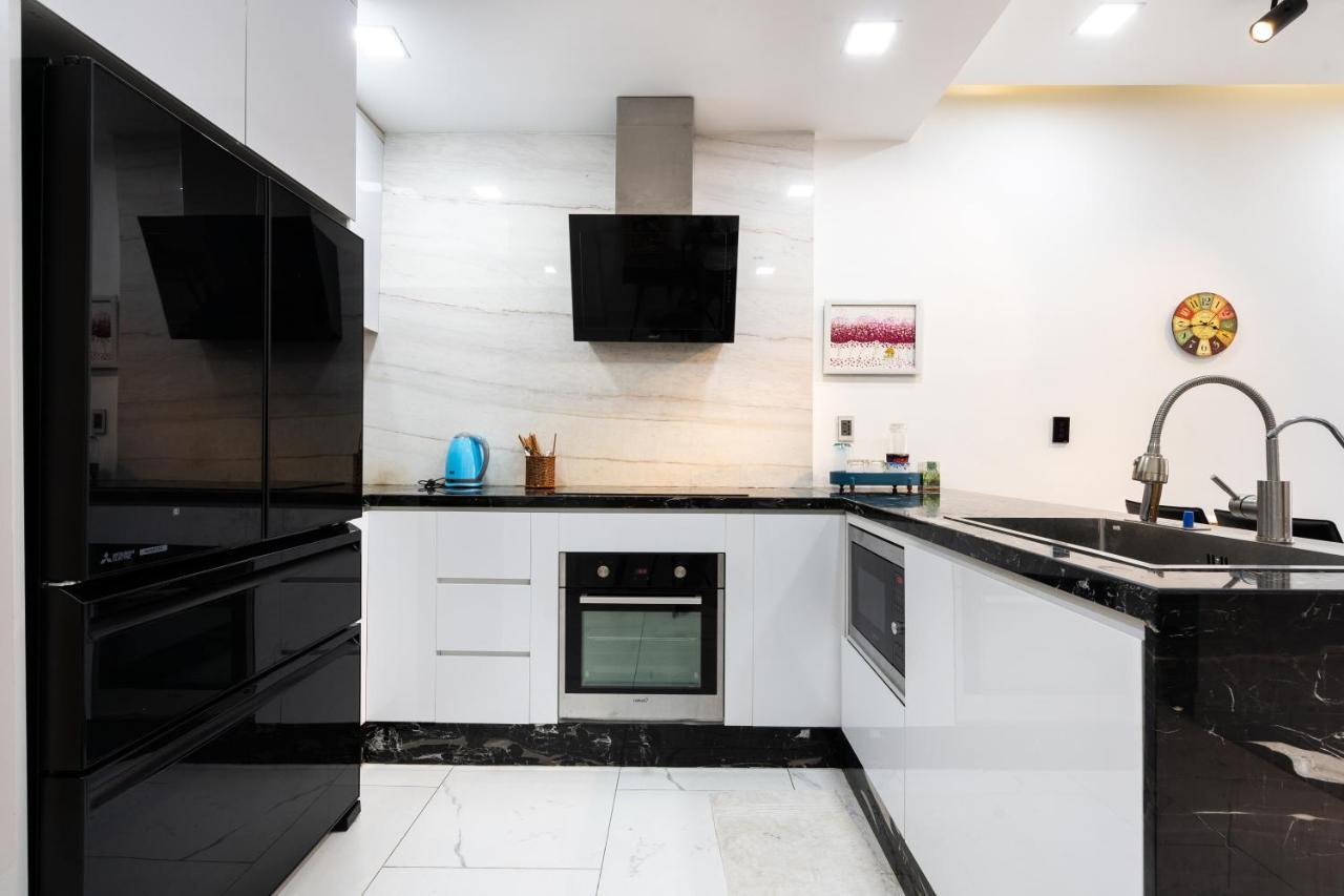 Ho 2 Phong Ngu Phong Cach Bac Au - Everrich Quan 5 Apartment *